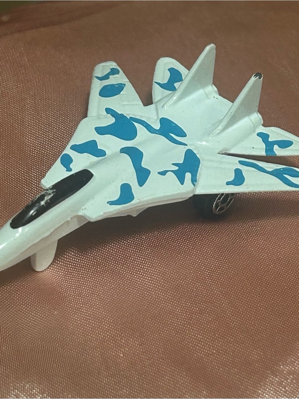Global Way US165-3 Diecast Fighter Jet - White & Blue Arctic Camo